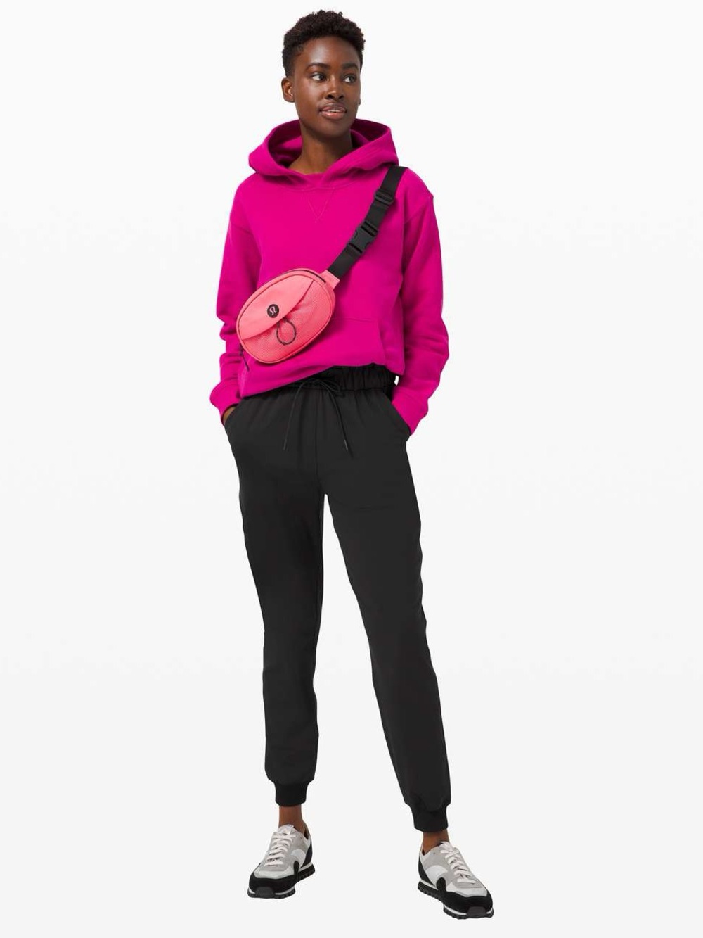 Lululemon Keep Moving Jogger- Black- size 4